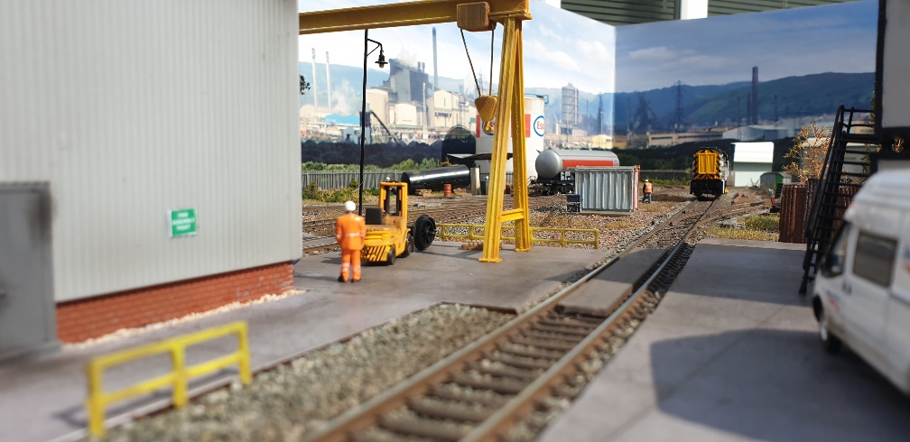 Back view of Gaugemaster engine shed