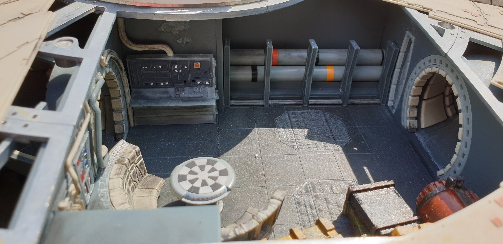 DeAgostini Millennium Falcon